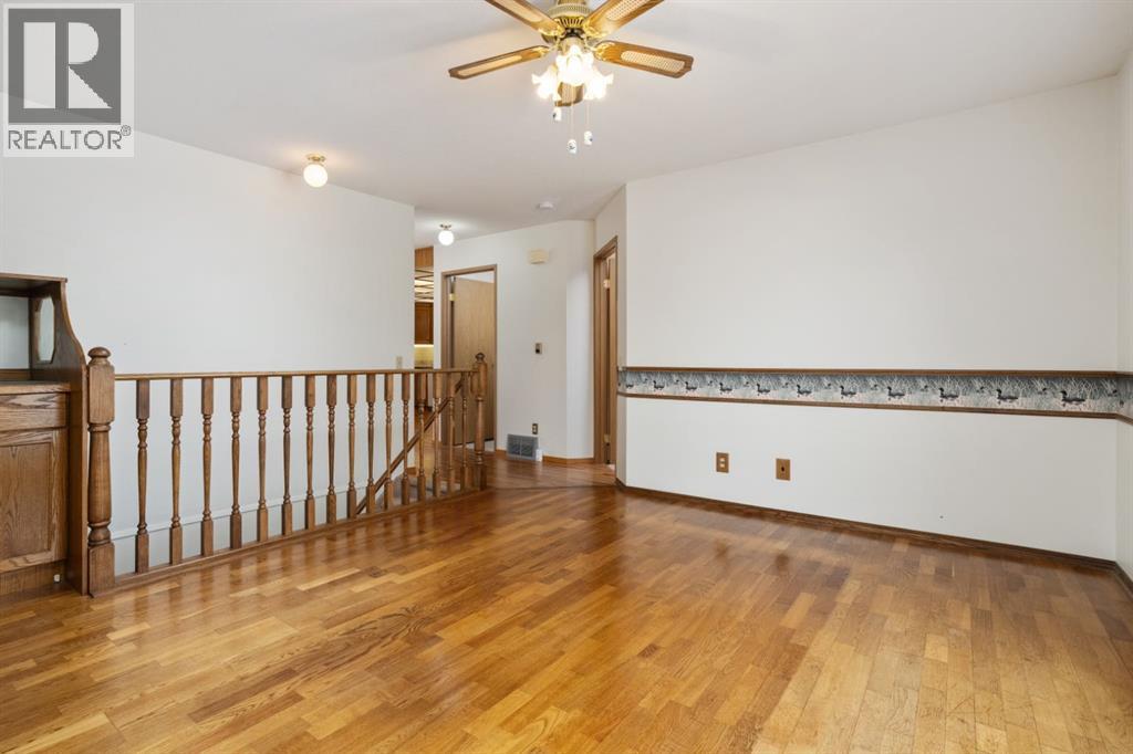 3924 56a Streetclose, Camrose, Alberta  T4V 4L1 - Photo 15 - A2305314