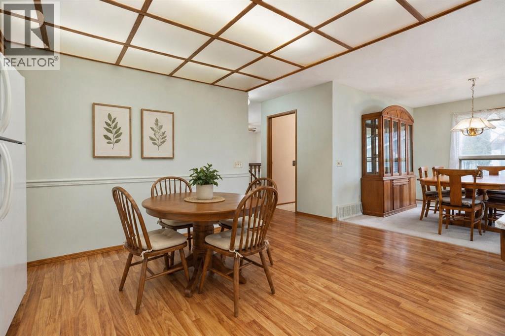 3924 56a Streetclose, Camrose, Alberta  T4V 4L1 - Photo 11 - A2305314