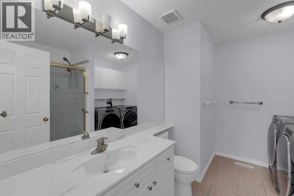 2, 200 Sandstone Drive Nw, Calgary, Alberta  T3K 4N7 - Photo 15 - A2293170