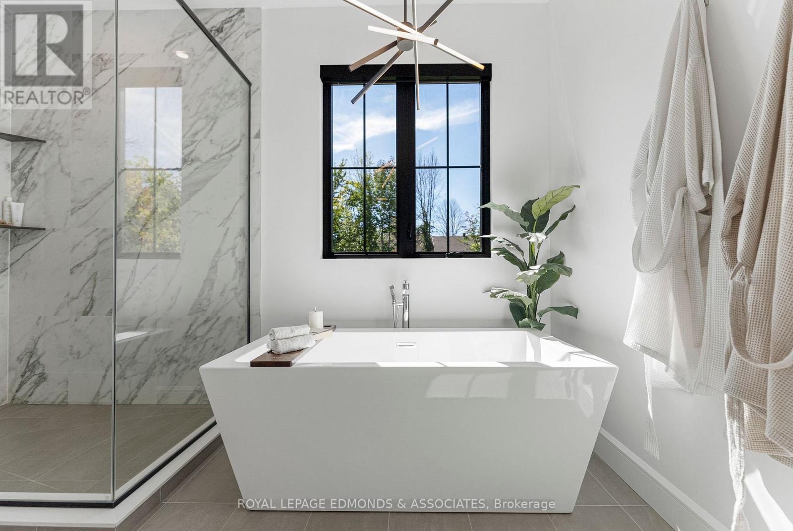 578 Melton Street, Pembroke, Ontario  K8A 6Z5 - Photo 31 - X13045708