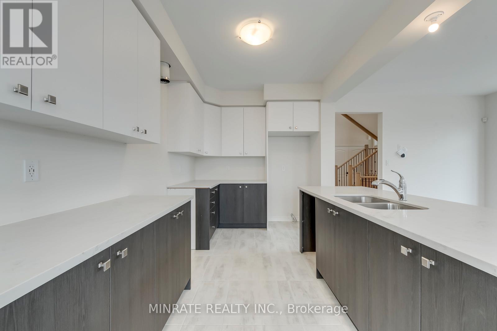 691 Catalina Manor, Pickering, Ontario  L1X 0V1 - Photo 15 - E13045706