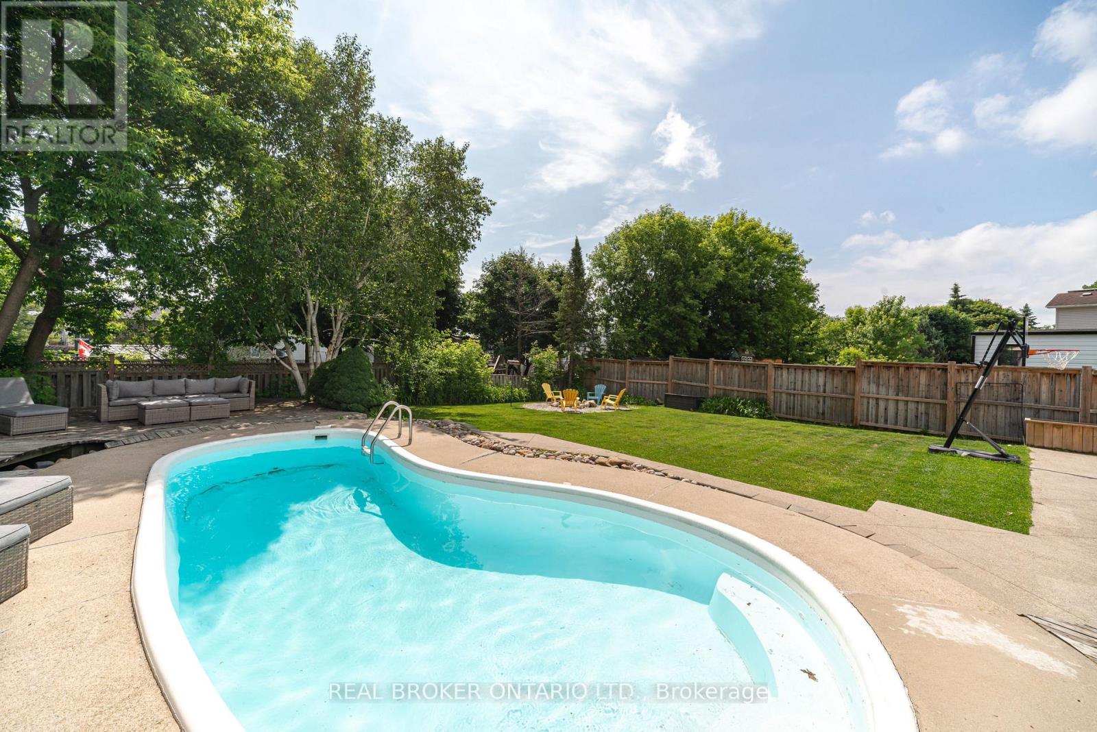 1879 ASHWOOD AVENUE, Innisfil, Ontario