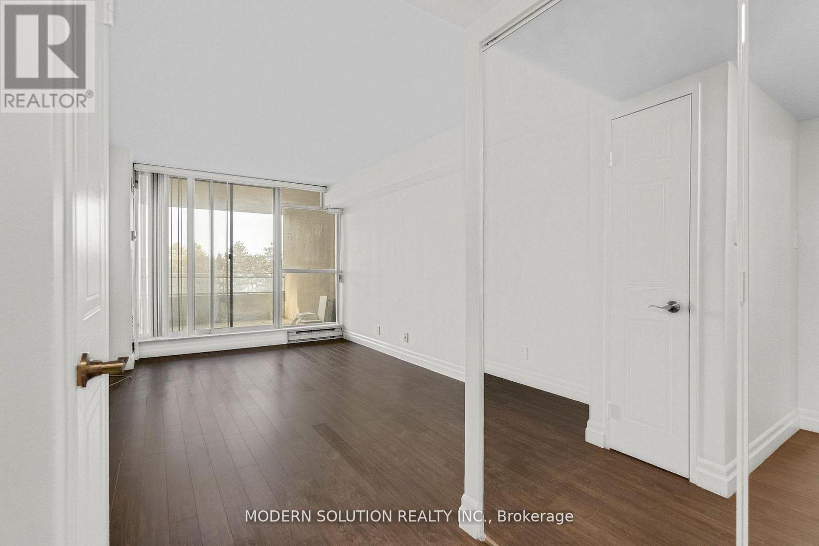 426 - 32 Clarissa Drive, Richmond Hill, Ontario  L4C 9R7 - Photo 26 - N12833652