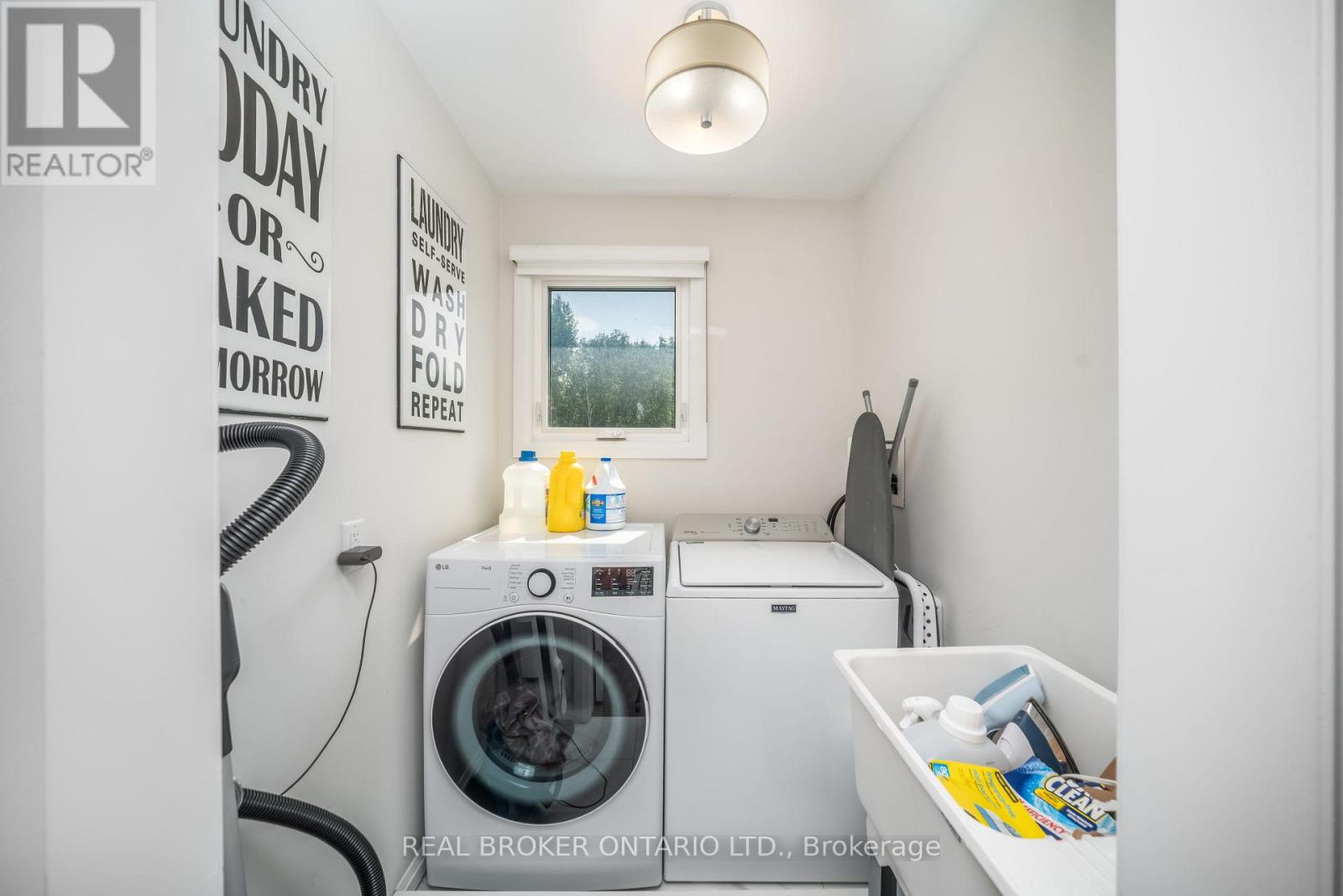 1879 Ashwood Avenue, Innisfil, Ontario  L9S 1W1 - Photo 25 - N13023078