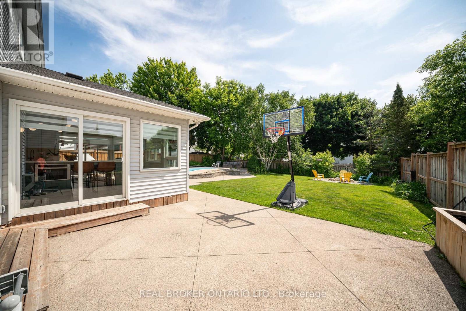 1879 Ashwood Avenue, Innisfil, Ontario  L9S 1W1 - Photo 34 - N13023078