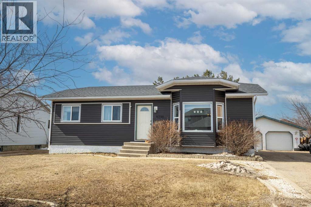 8218 Mission Heights Drive, grande prairie, Alberta