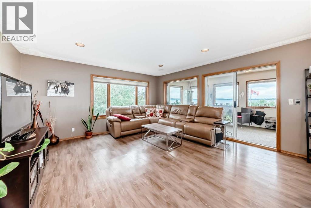 9 Rustic Road, Norglenwold, Alberta  T4S 1S5 - Photo 11 - A2247198