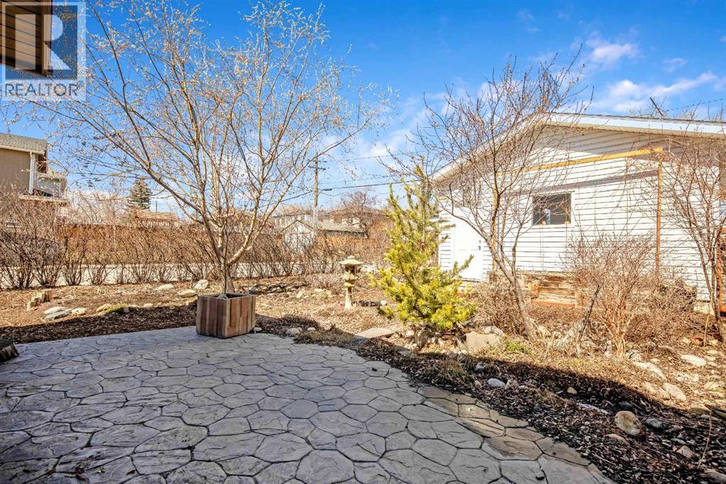 240 27 Avenue NW, Calgary, Alberta  T2M 2H4 - Photo 23 - A2303733