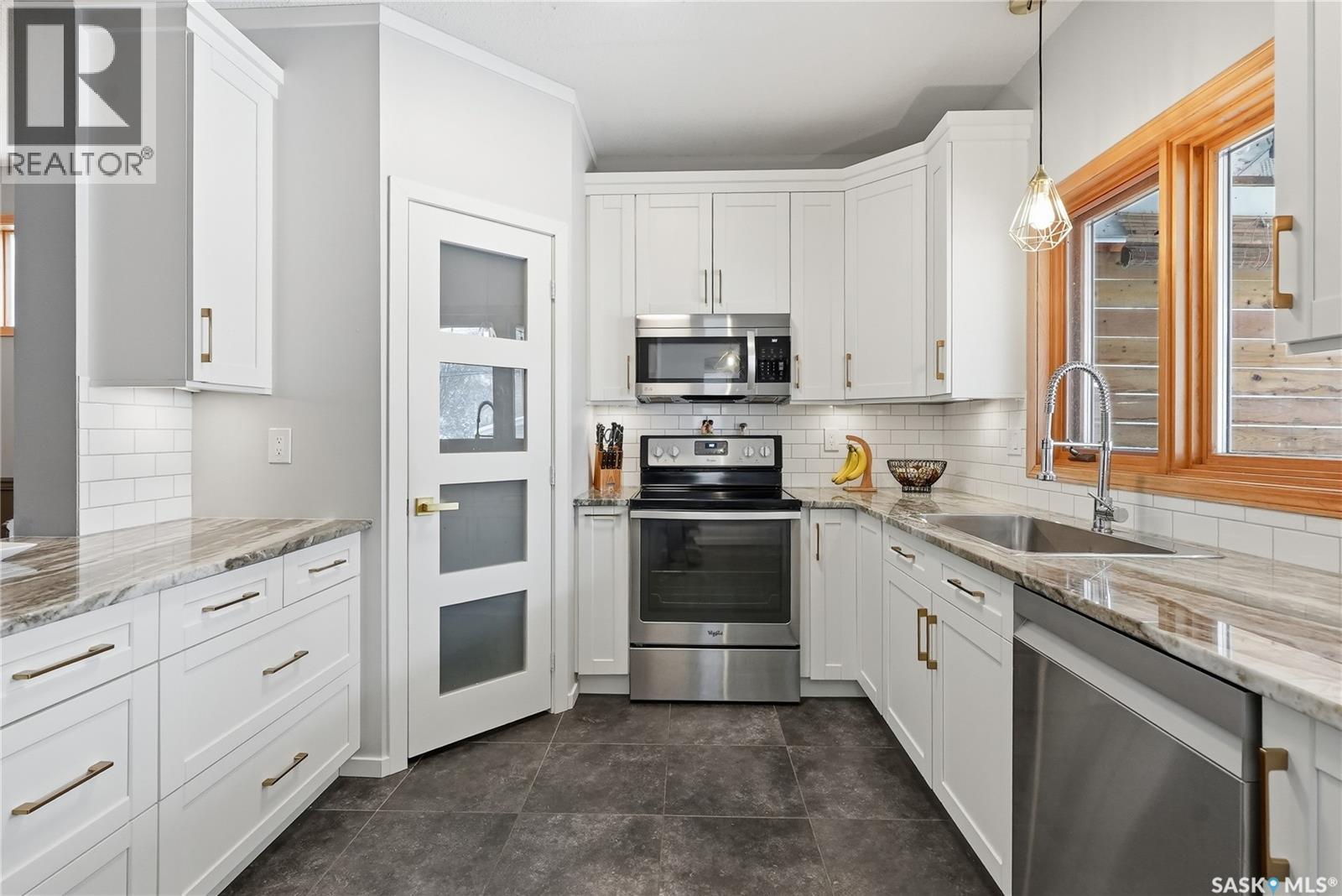 1115 Aird Street, Saskatoon, Saskatchewan  S7N 0T2 - Photo 5 - SK033983