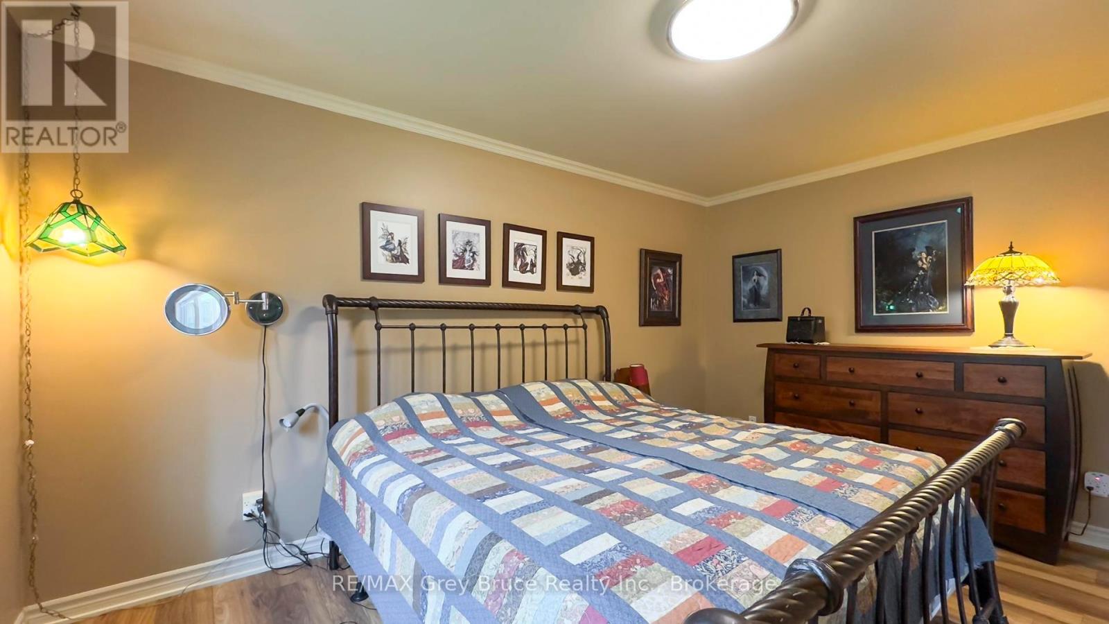 236 Bruce Street, South Bruce Peninsula, Ontario  N0H 2T0 - Photo 21 - X12224444