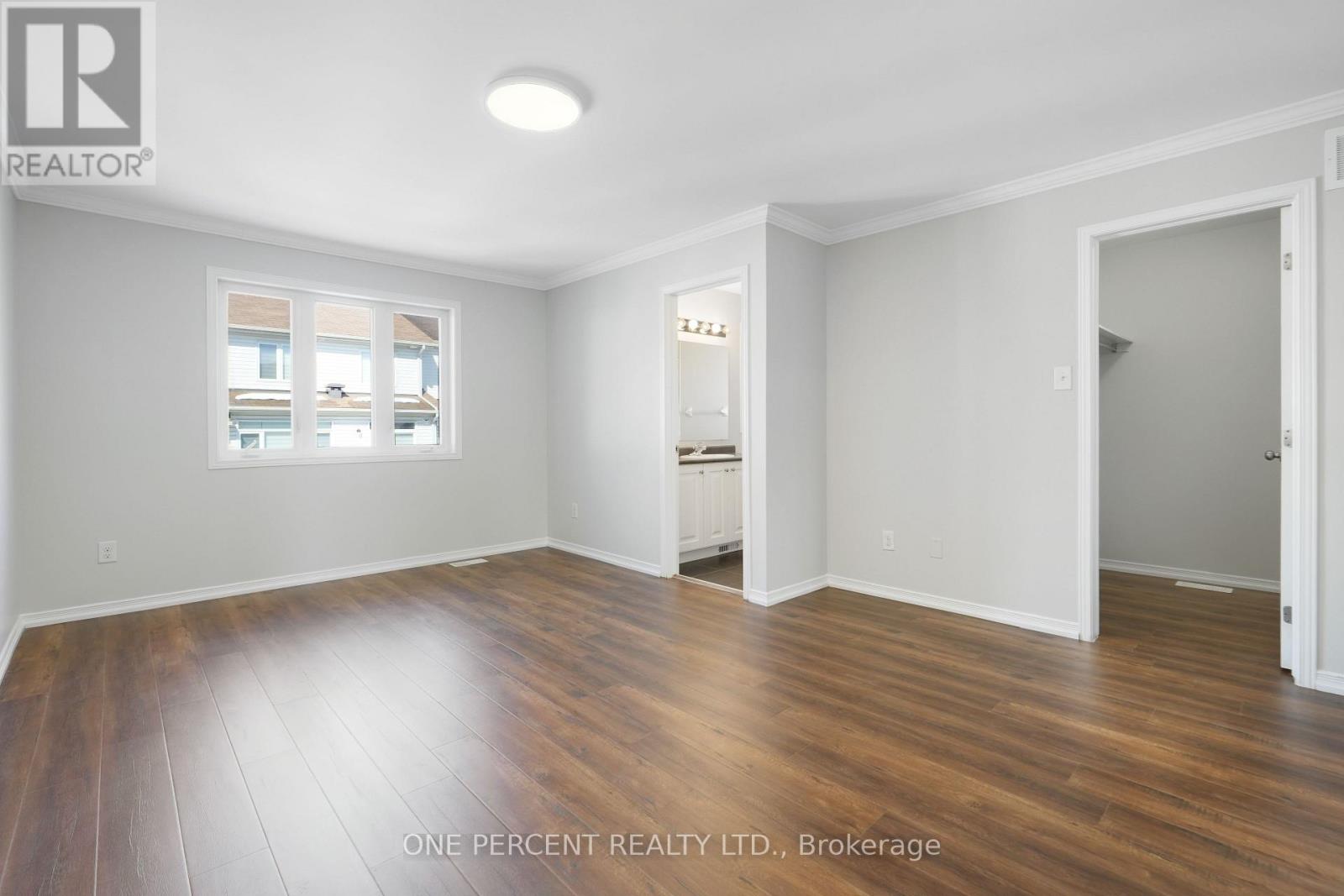 209 Rolling Meadow Crescent, Ottawa, Ontario  K1W 0B1 - Photo 21 - X12852890