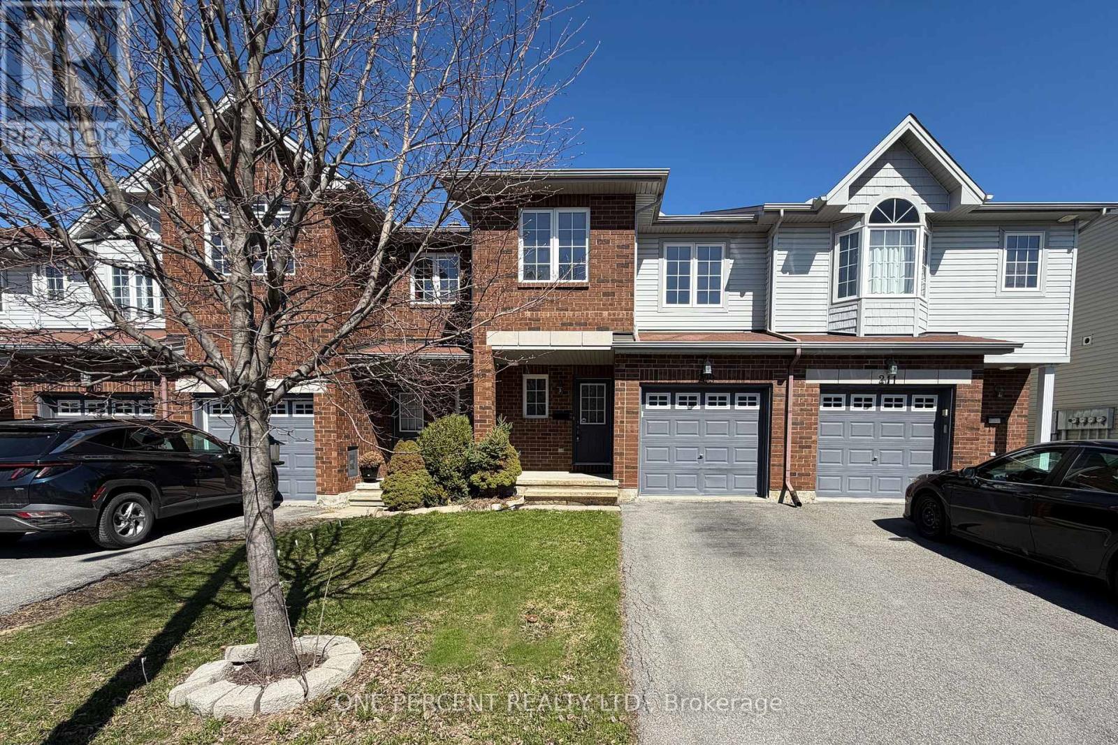 209 Rolling Meadow Crescent, Ottawa, Ontario  K1W 0B1 - Photo 2 - X12852890