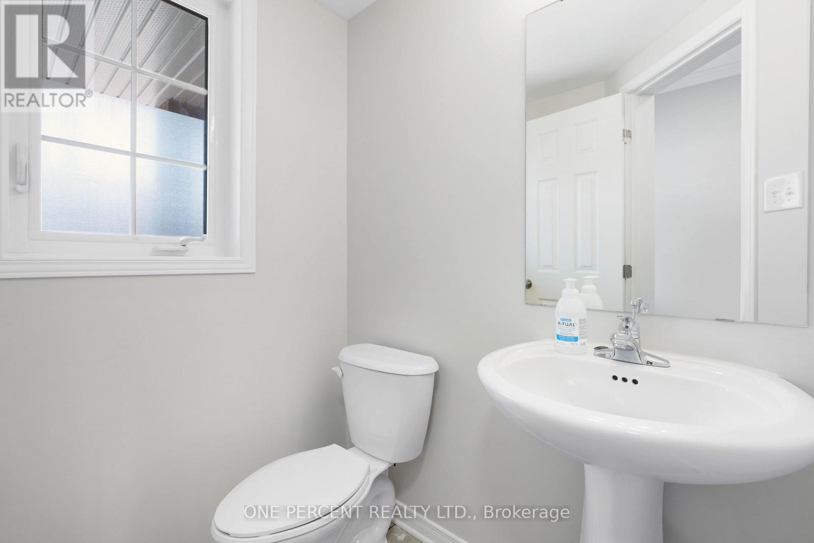 209 Rolling Meadow Crescent, Ottawa, Ontario  K1W 0B1 - Photo 6 - X12852890