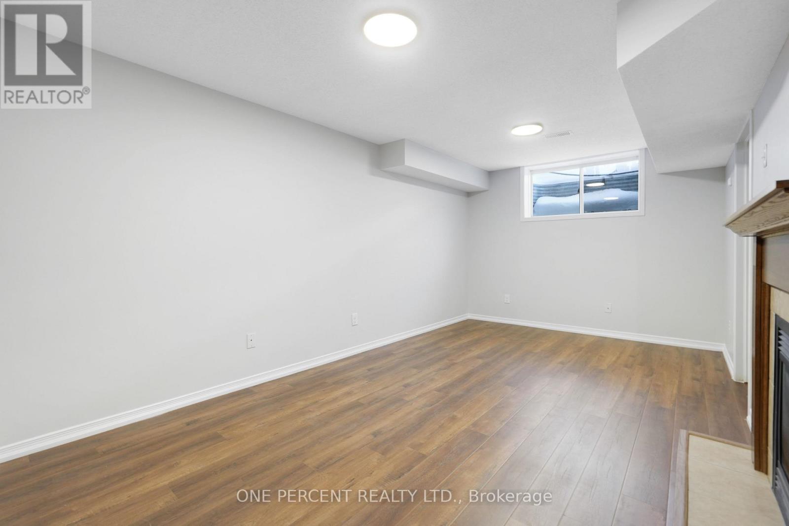 209 Rolling Meadow Crescent, Ottawa, Ontario  K1W 0B1 - Photo 31 - X12852890