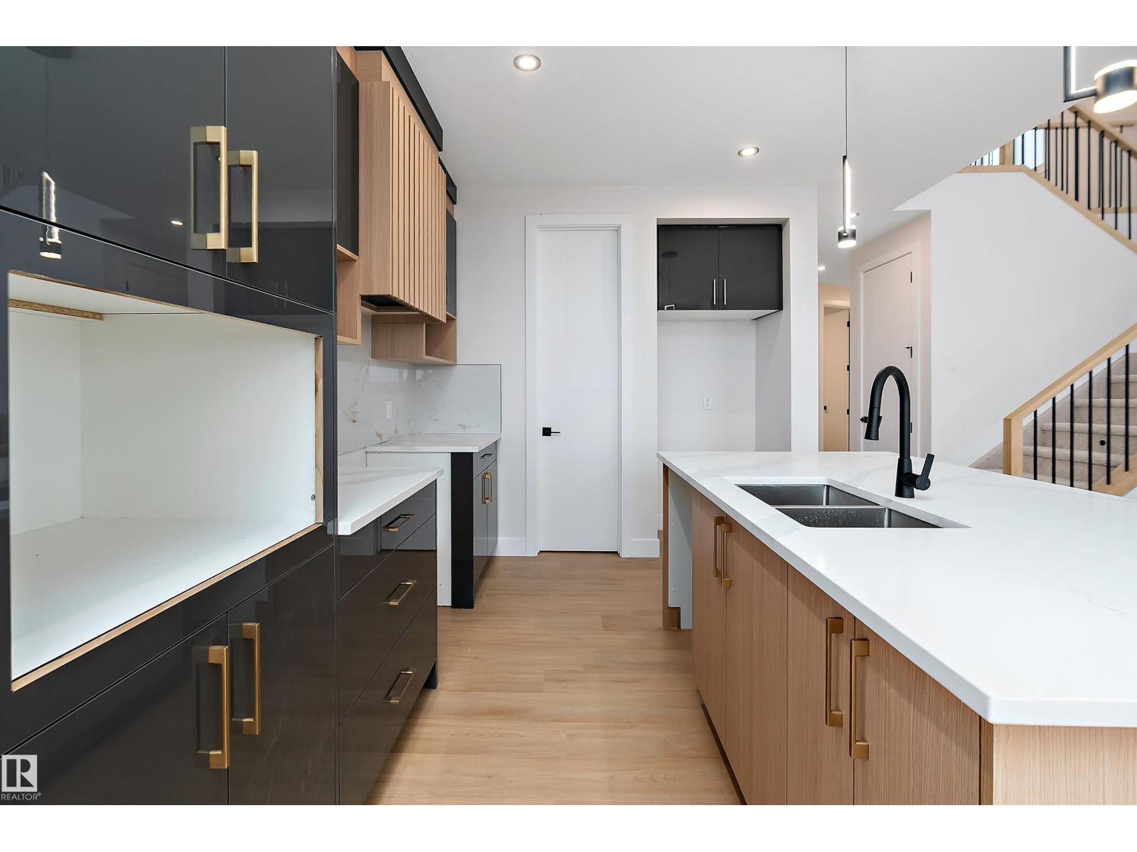 38 Astoria Pl, Devon, Alberta  T9G 0M7 - Photo 4 - E4471292