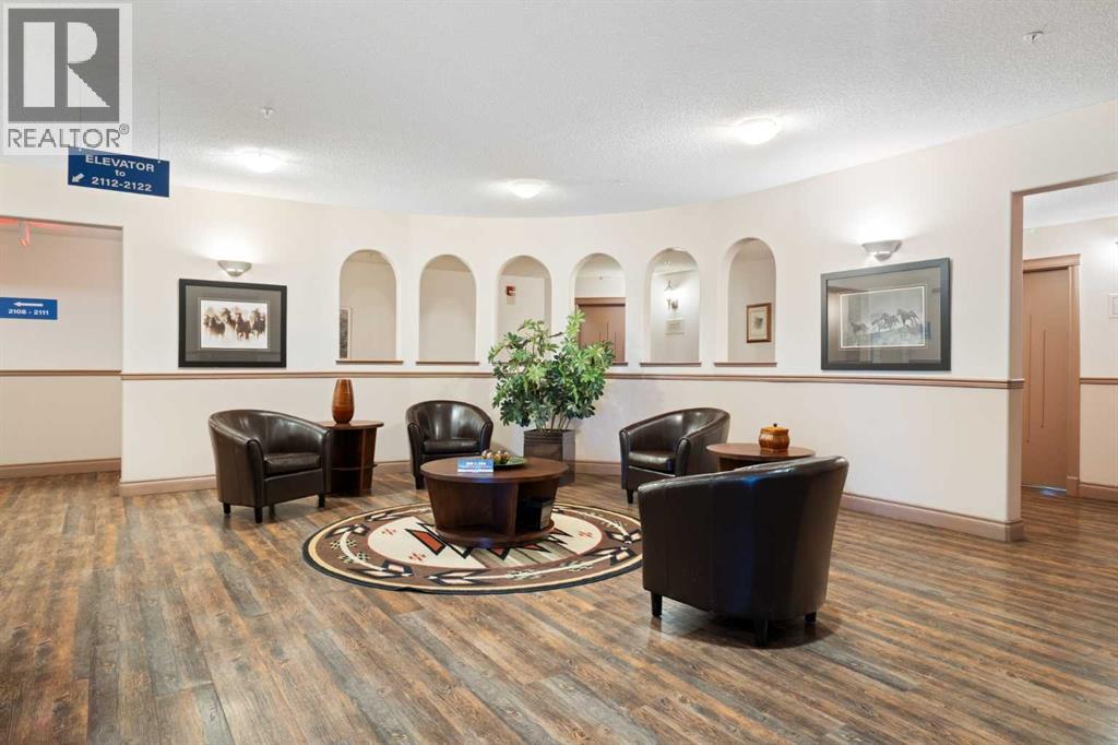 ., 2107 Patterson View Sw, Calgary, Alberta  T3H 3J9 - Photo 33 - A2303272