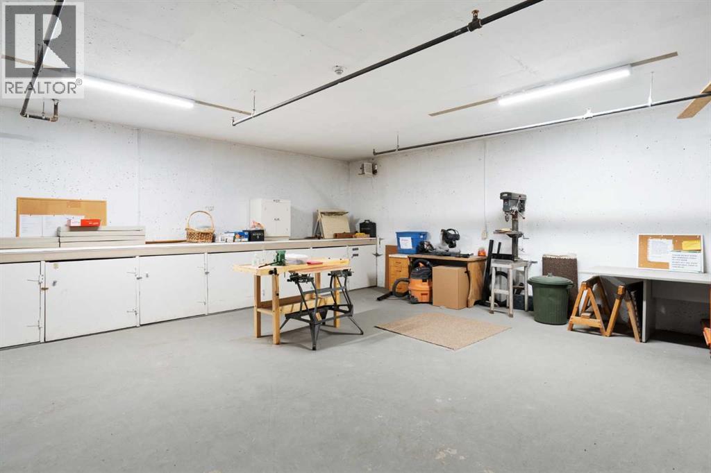 ., 2107 Patterson View Sw, Calgary, Alberta  T3H 3J9 - Photo 36 - A2303272