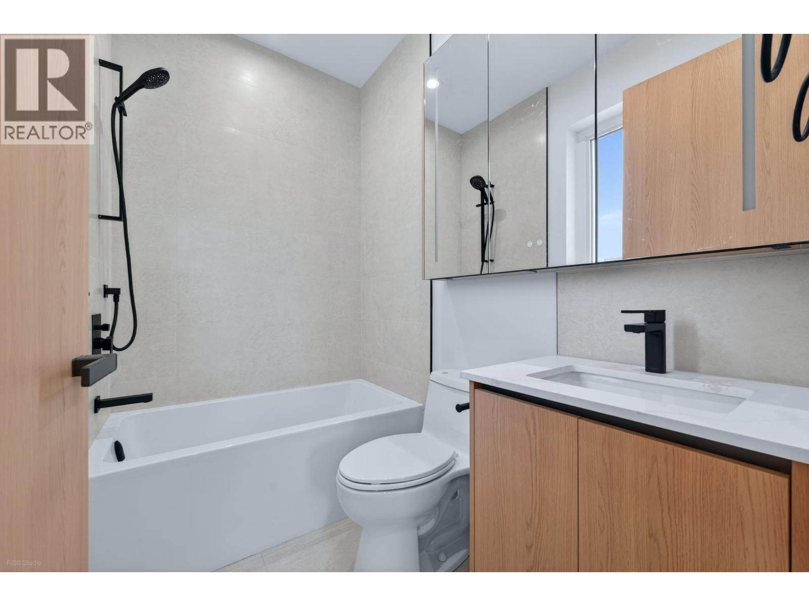 3 1495 E 58th Avenue, Vancouver, British Columbia  V5P 2B9 - Photo 12 - R3108812