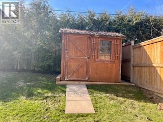 54 Leisure Lane, Richmond Hill, Ontario  L4C 4X1 - Photo 31 - N12977008