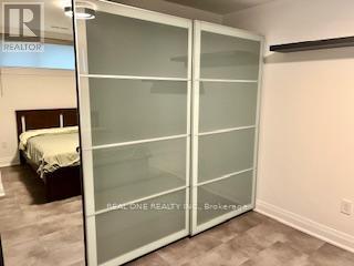 54 Leisure Lane, Richmond Hill, Ontario  L4C 4X1 - Photo 25 - N12977008