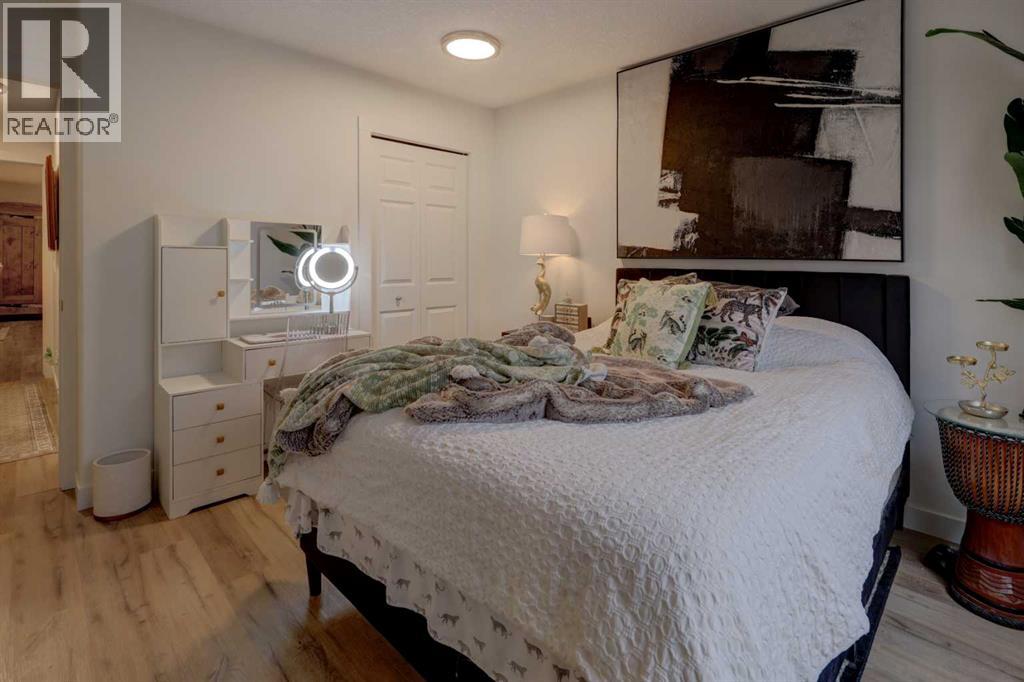 90 Royal Crest Point Nw, Calgary, Alberta  T3G 5W5 - Photo 22 - A2295902