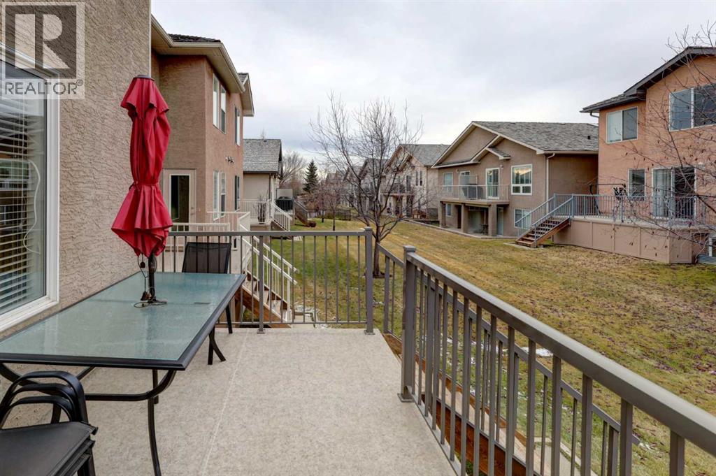 90 Royal Crest Point Nw, Calgary, Alberta  T3G 5W5 - Photo 27 - A2295902