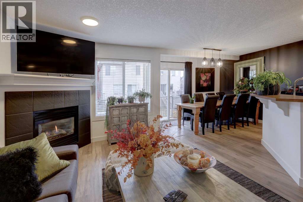 90 Royal Crest Point Nw, Calgary, Alberta  T3G 5W5 - Photo 8 - A2295902