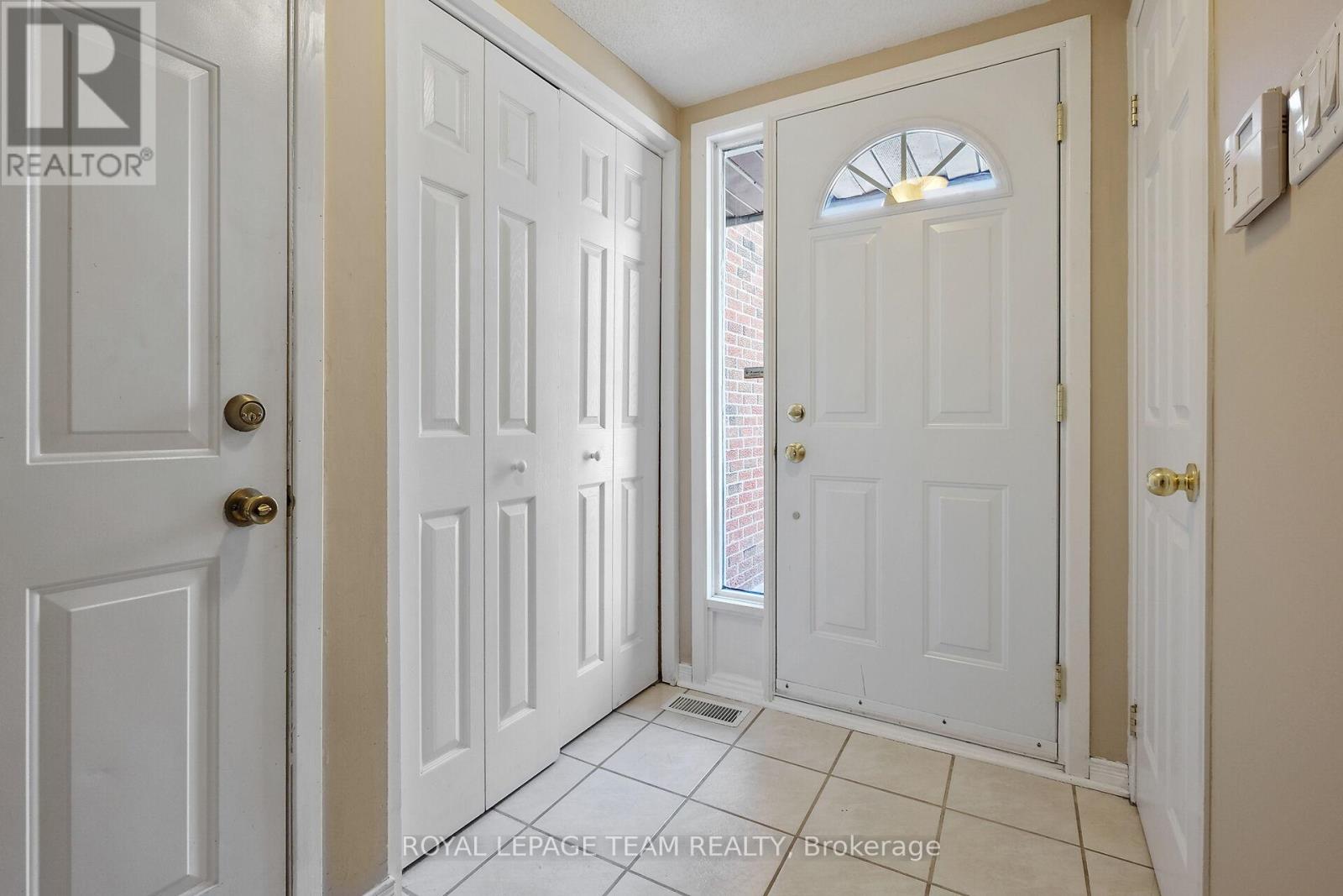 43 - 3205 Uplands Drive Ne, Ottawa, Ontario  K1V 9T3 - Photo 3 - X13045762