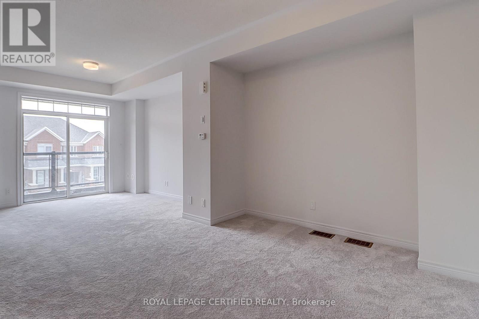 2013 Cameron Lott Crescent, Oshawa, Ontario  L1L 0S1 - Photo 17 - E13045760