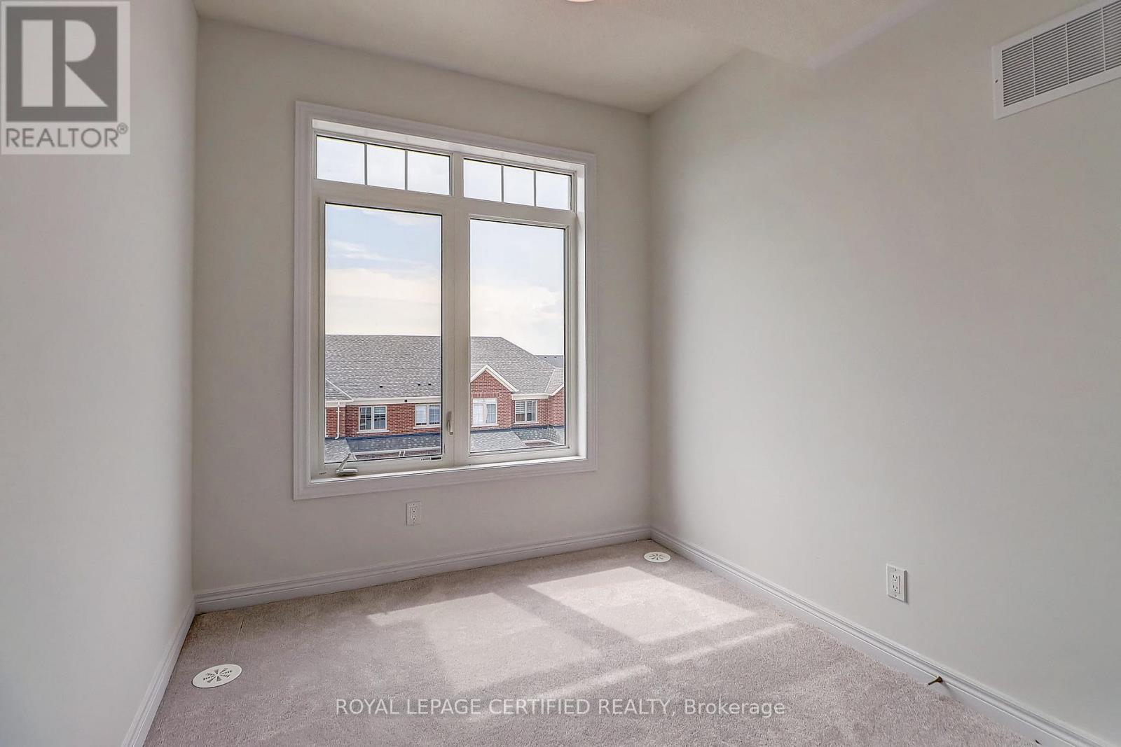 2013 Cameron Lott Crescent, Oshawa, Ontario  L1L 0S1 - Photo 21 - E13045760