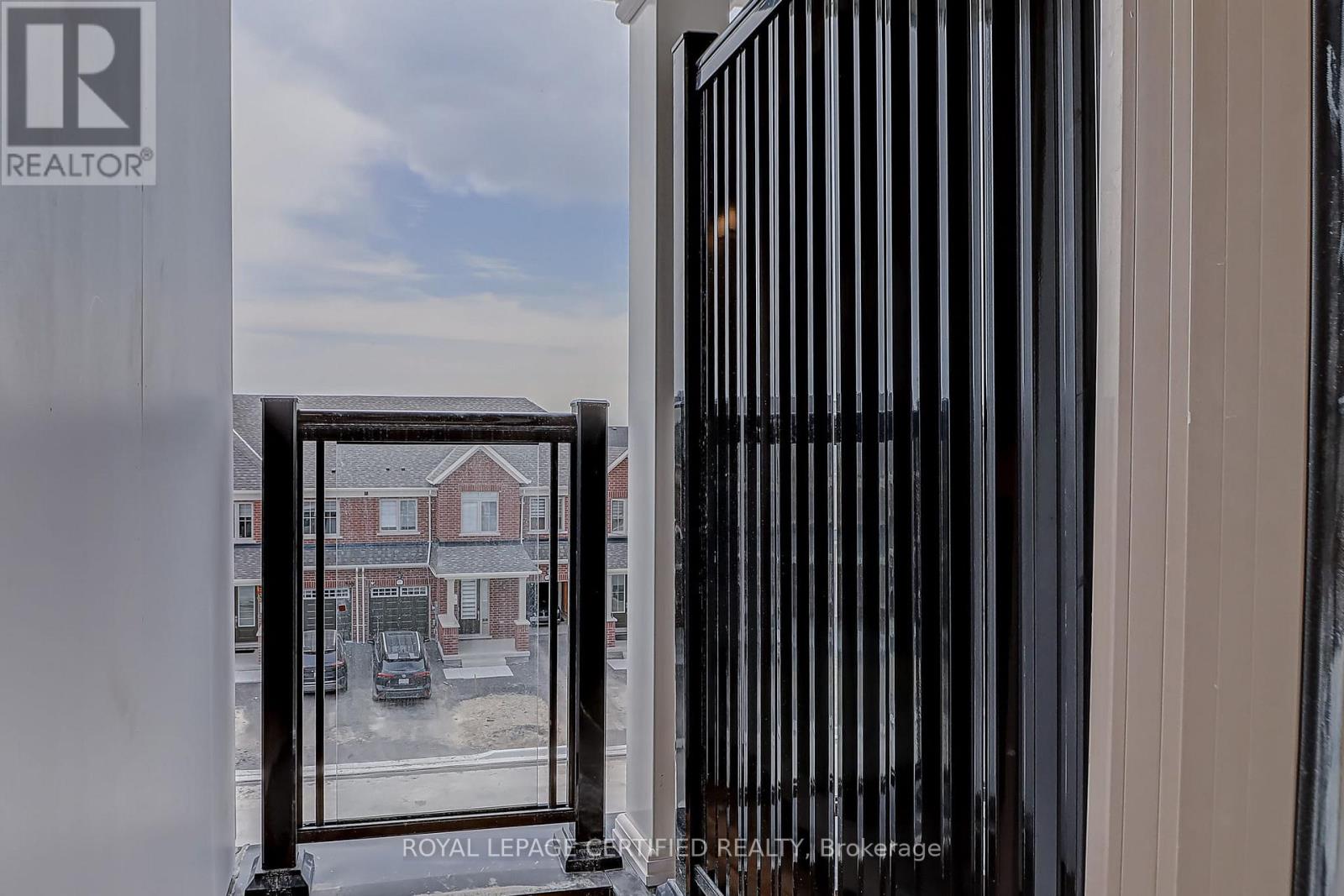 2013 Cameron Lott Crescent, Oshawa, Ontario  L1L 0S1 - Photo 26 - E13045760