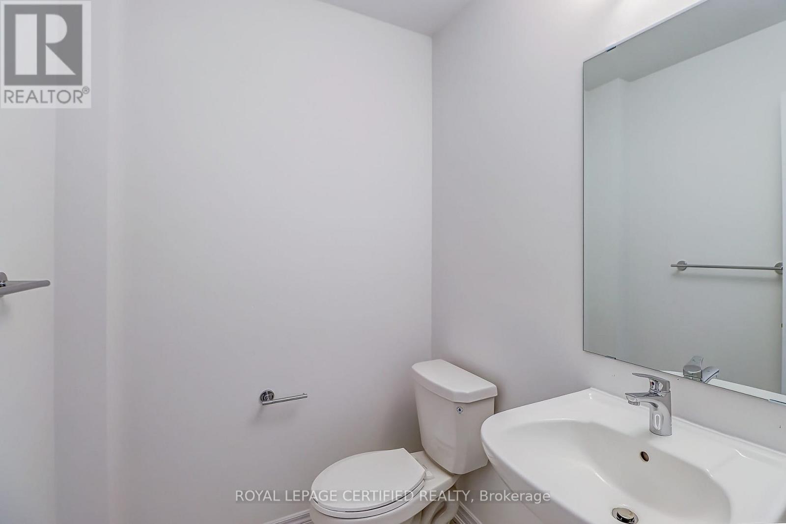 2013 Cameron Lott Crescent, Oshawa, Ontario  L1L 0S1 - Photo 32 - E13045760