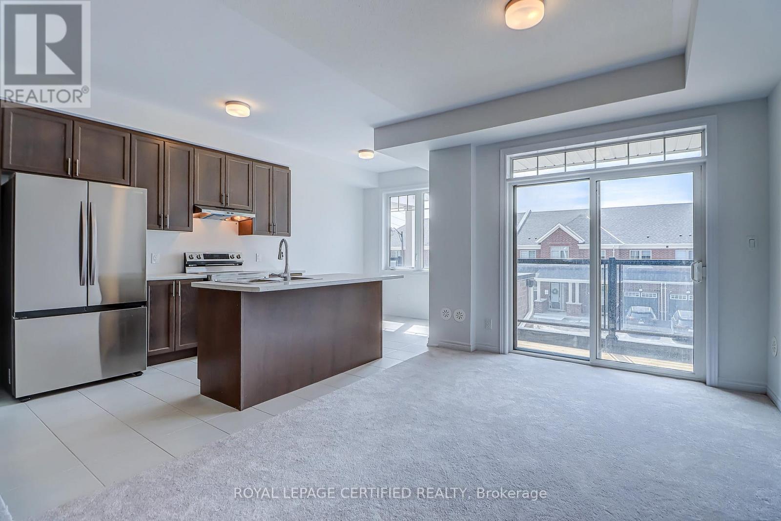 2013 Cameron Lott Crescent, Oshawa, Ontario  L1L 0S1 - Photo 7 - E13045760