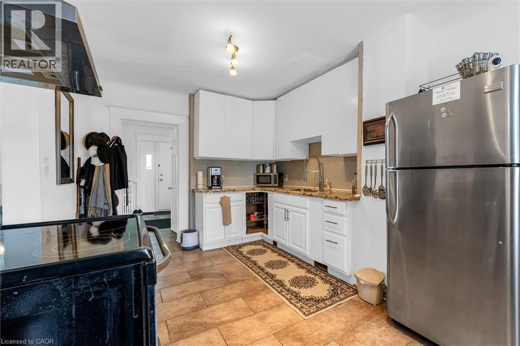 35 Bayfield Avenue, Hamilton, Ontario  L8H 3M5 - Photo 14 - 40796711