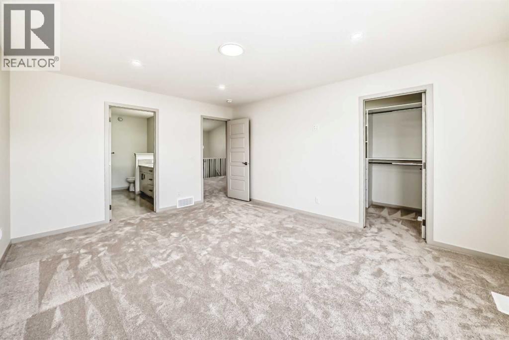 31 Lucas Passage NW, Calgary, Alberta  T3P 1Z4 - Photo 23 - A2283547
