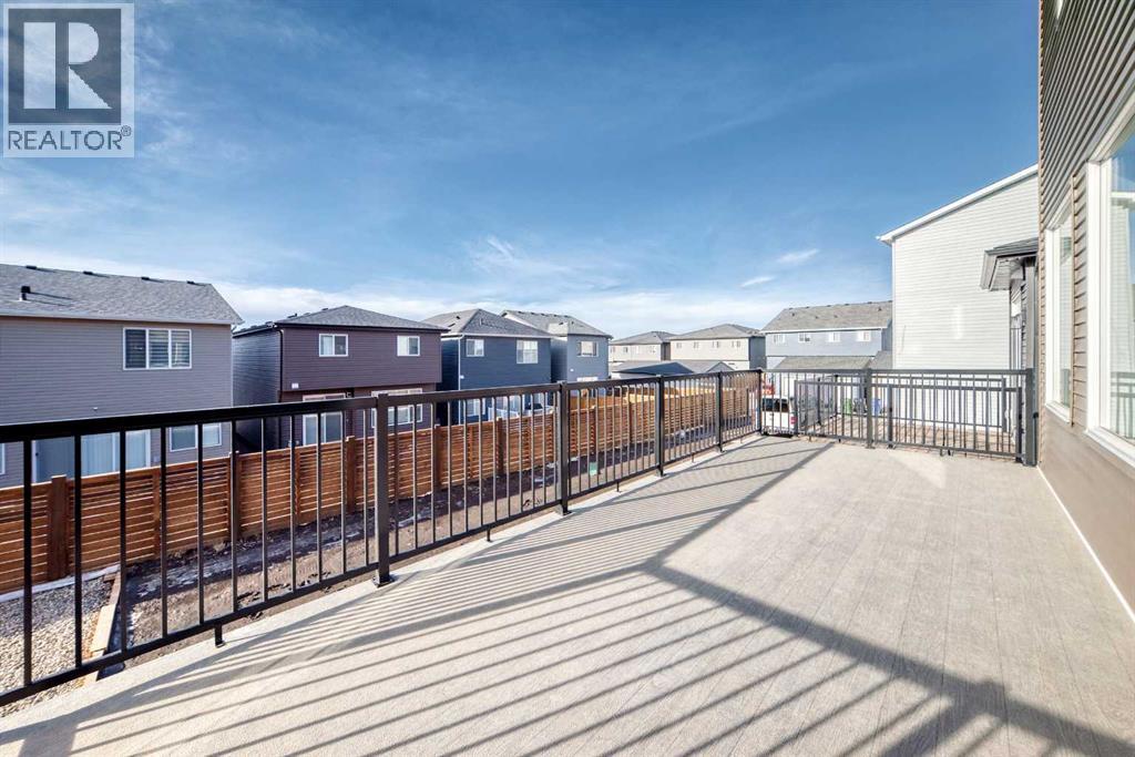 31 Lucas Passage NW, Calgary, Alberta  T3P 1Z4 - Photo 8 - A2283547