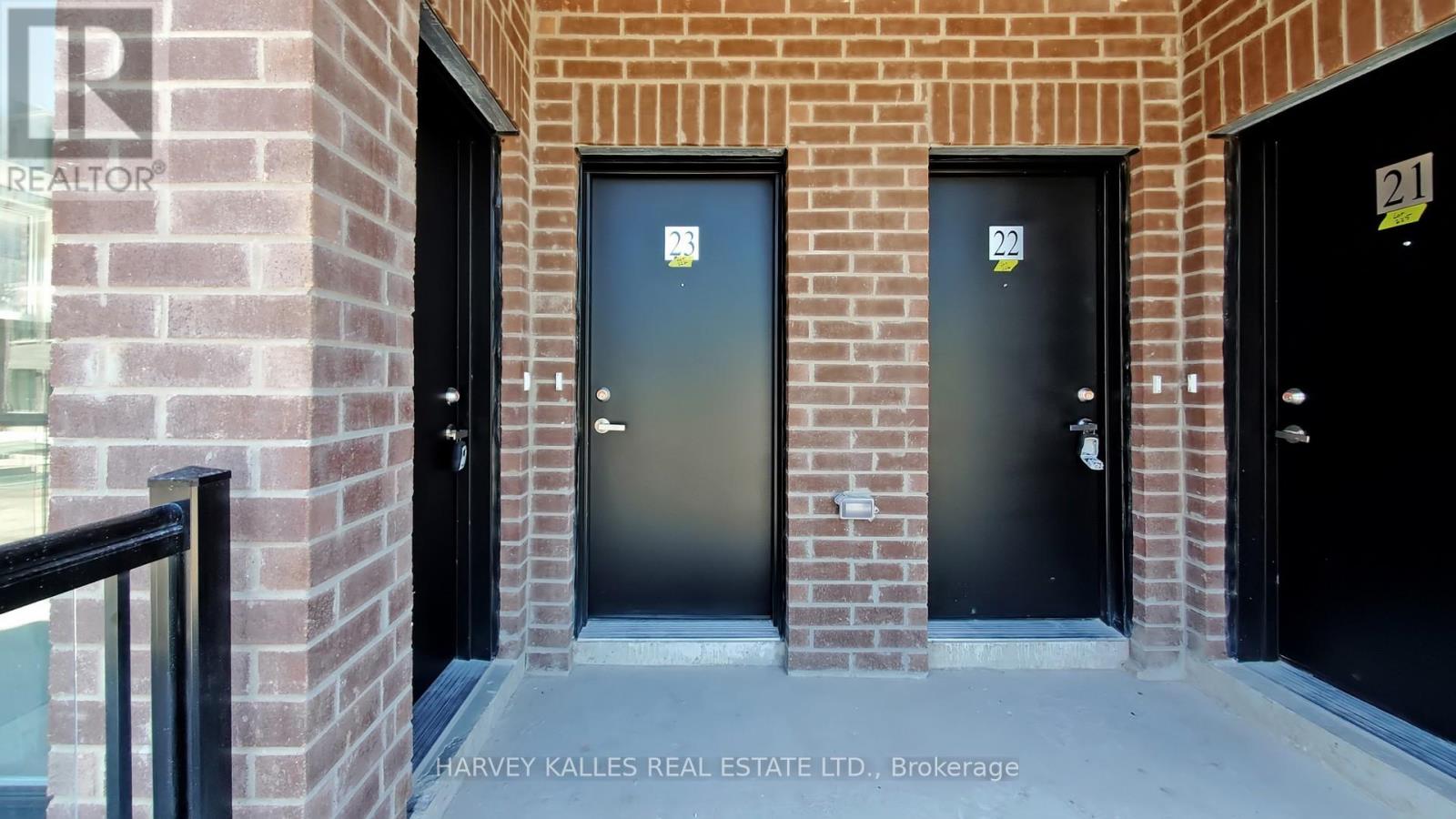 23 - 3566 Colonial Drive, Mississauga, Ontario  L5L 0B9 - Photo 2 - W13045768