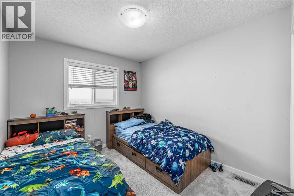 313 Hillcrest Road Sw, Airdrie, Alberta  T4B 4K1 - Photo 18 - A2297458