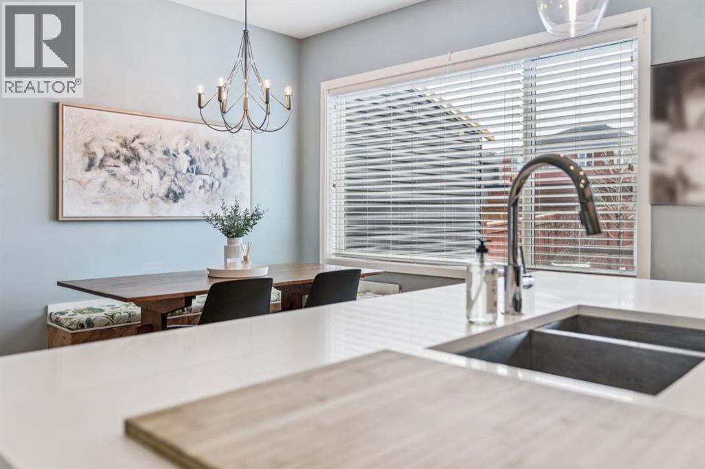 143 Fireside Drive, Cochrane, Alberta  T4C 0X4 - Photo 4 - A2303218