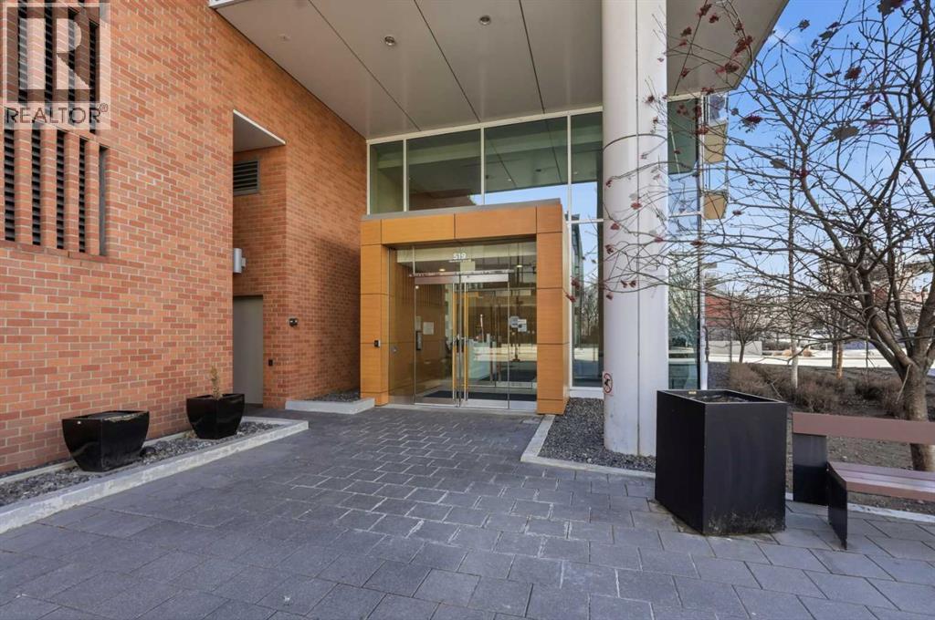 1203, 519 Riverfront Avenue Se, Calgary, Alberta  T2G 5J5 - Photo 2 - A2304044