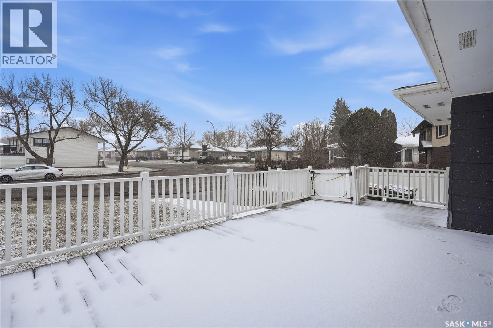 94 Lloyd Crescent, Regina, Saskatchewan  S4R 6C1 - Photo 34 - SK033909