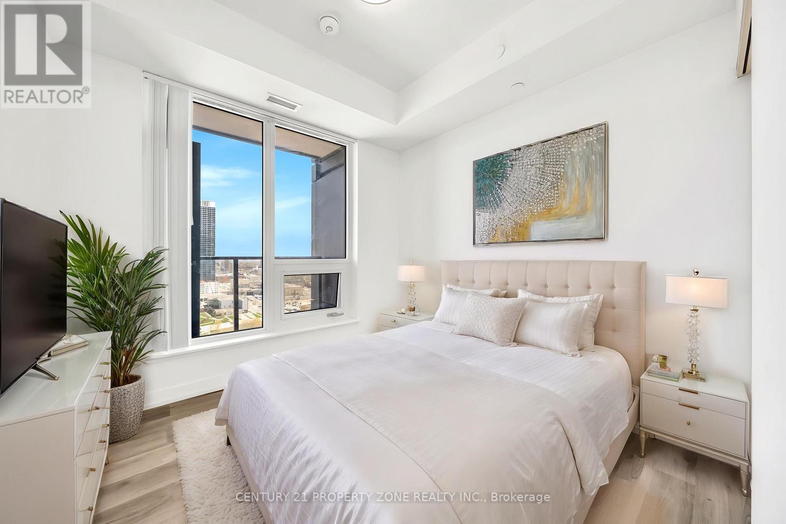 1612 - 5 Wellington Street, Kitchener, Ontario  N2G 0E3 - Photo 13 - X13045758