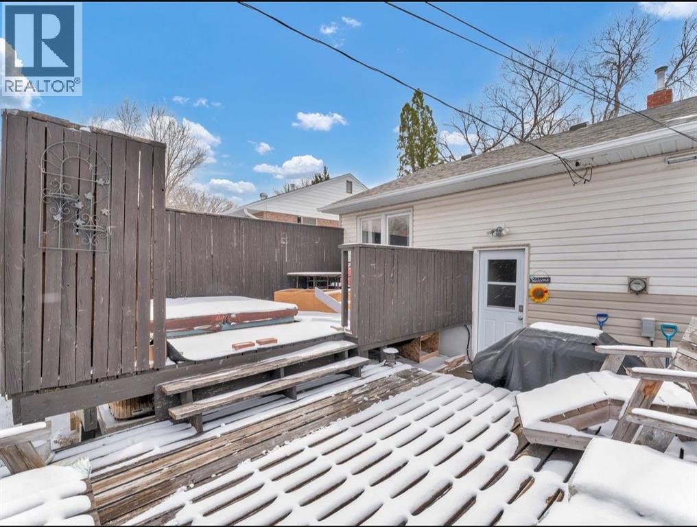 76 12 Street Sw, Medicine Hat, Alberta  T1A 4T3 - Photo 33 - A2305143