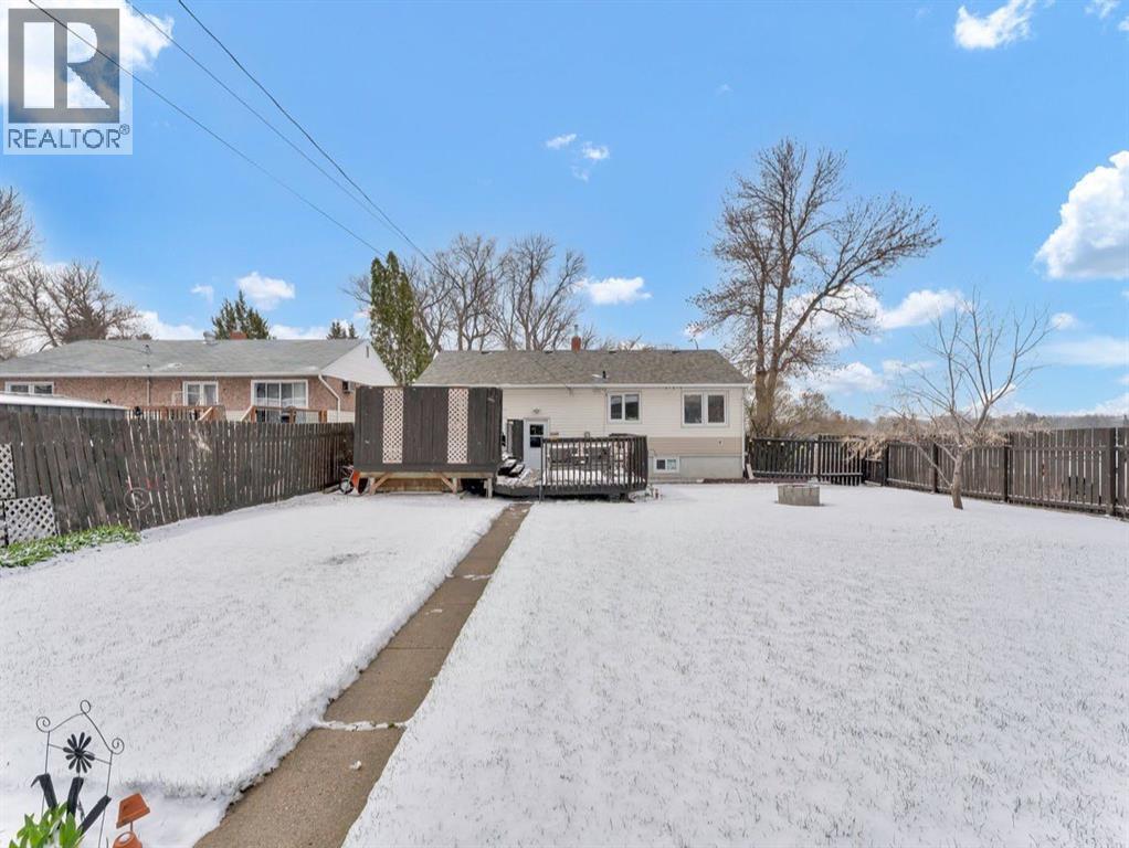 76 12 Street Sw, Medicine Hat, Alberta  T1A 4T3 - Photo 37 - A2305143