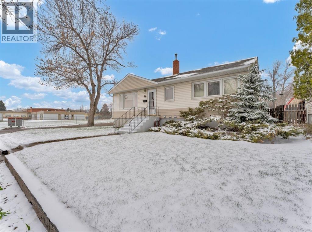 76 12 Street Sw, Medicine Hat, Alberta  T1A 4T3 - Photo 5 - A2305143