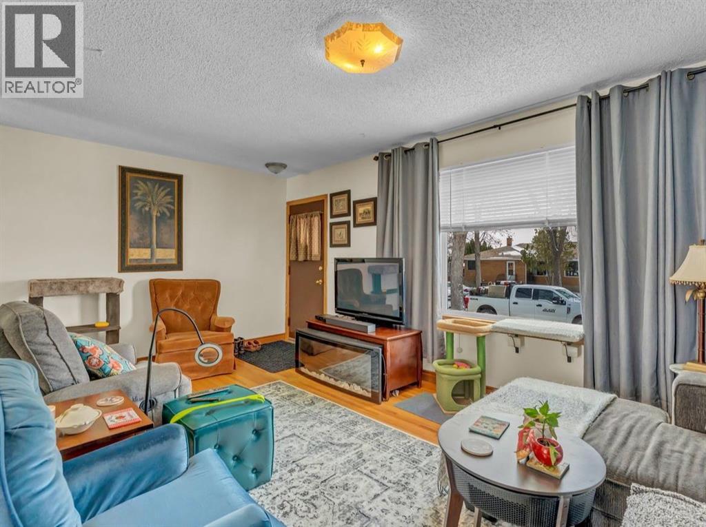 76 12 Street Sw, Medicine Hat, Alberta  T1A 4T3 - Photo 9 - A2305143