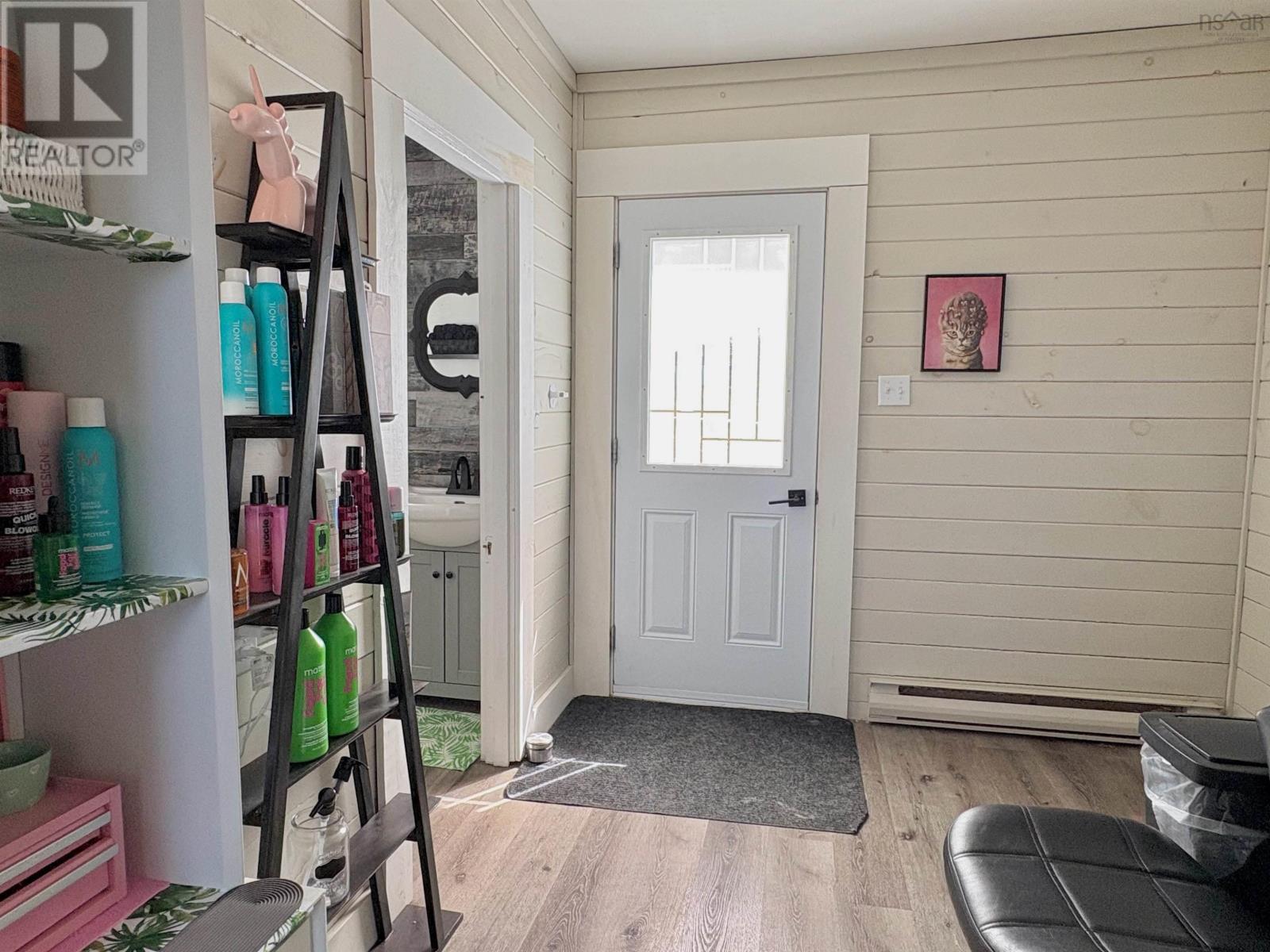 927 Highway 334, Plymouth, Nova Scotia  B0W 1B0 - Photo 2 - 202608628