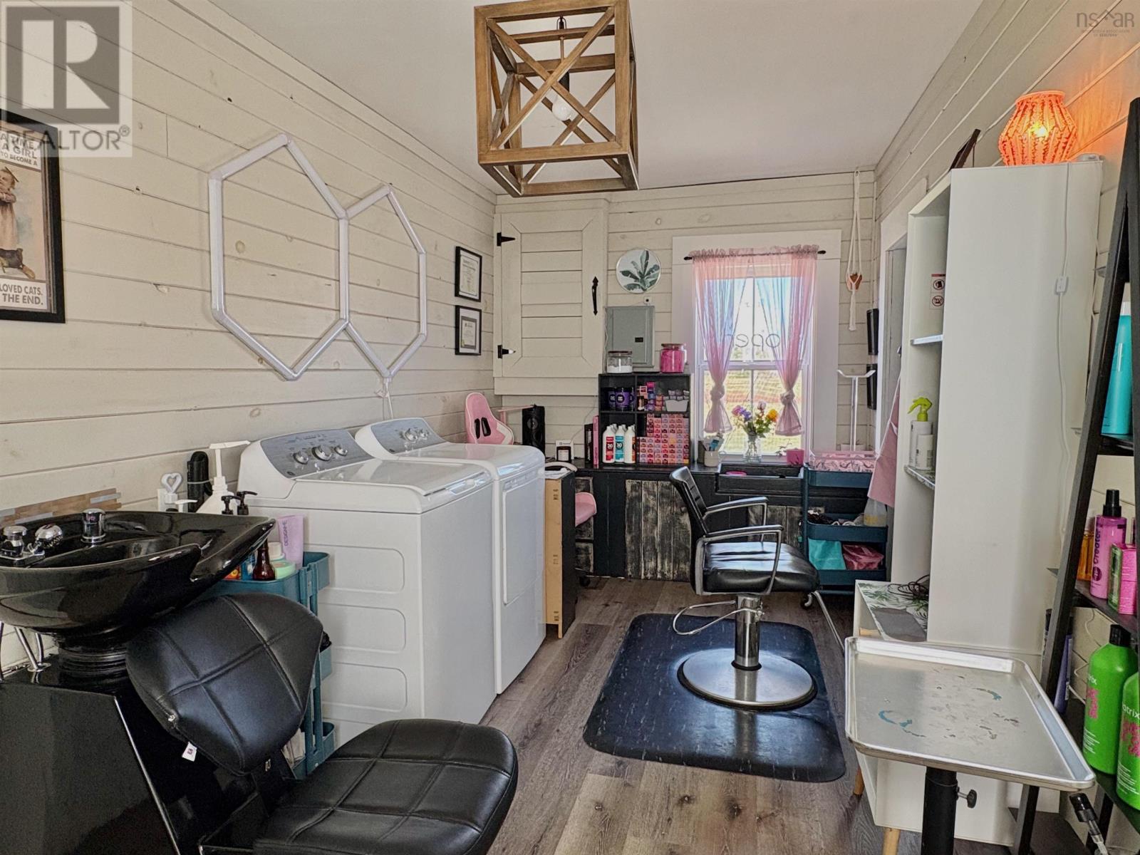 927 Highway 334, Plymouth, Nova Scotia  B0W 1B0 - Photo 4 - 202608628