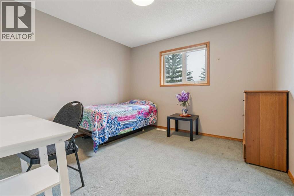 10 Bow Ridge Lane, Cochrane, Alberta  T4C 1T6 - Photo 15 - A2303344