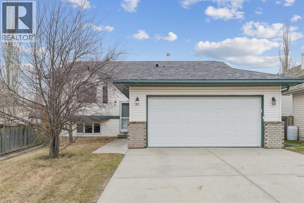 10 Bow Ridge Lane, Cochrane, Alberta